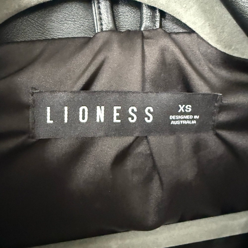 Lioness Black Leather Jacket - Picture 5 of 5